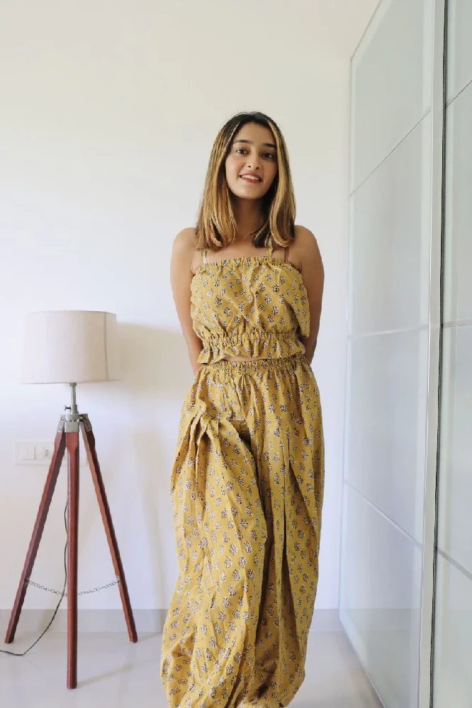 Yellow Cotton Balloon Pants with Bagru Hand Block Print-3.webp